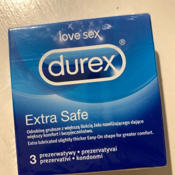 DUREX 3 szt. Extra Safe niebieskie nowe zafoliowane